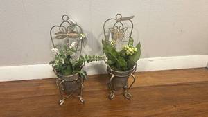 lot 86 image: Decorative Metal Butterfly & Dragonfly Plant Stands