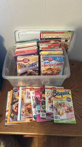 lot 97 image: Betty Crocker & More Recipe Collection