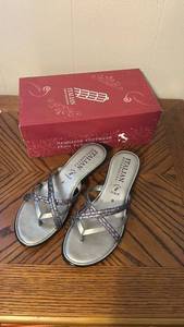 lot 106 image: Italian Shoemakers Pewter Sandals