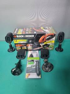 lot 148 image: Black & Decker 7.2V Cordless Trimmer with Wiltshire Knife