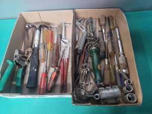 lot 150 image: Mixed Hand Tools and Socket Collection