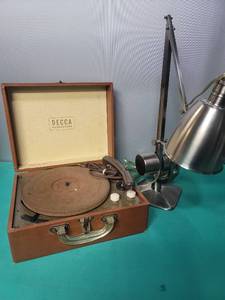 lot 157 image: Decca Model 71 Portable Phonograph bonus counterbalance desktop light very sturdy.