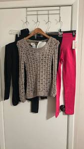lot 207 image: XS American Eagle Open Knit Sweater & Leggings Bundle