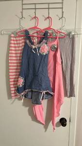 lot 211 image: Denim and Pink Floral Outfit Set Girls Size 7