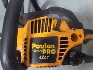 Poulan Pro 42cc Gas Chainsaw