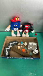 lot 171 image: M&Ms Character Plush Toys and Minecraft Blocks Set