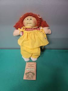 lot 59 image: Cabbage Patch Kids Doll - Bliss Rosanna with Papers