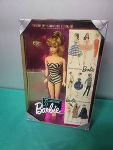 lot 62 image: 1959 Barbie 35th Anniversary Special Edition Reproduction