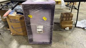 lot 2434 image: Handyman��s special mini fridge with glass front (first layer of glass is broken, second is not 30x18�� - Retail $45