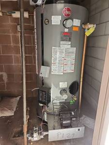 lot 6518 image: Rheem Commercial Water Heater Model GX90-640AH