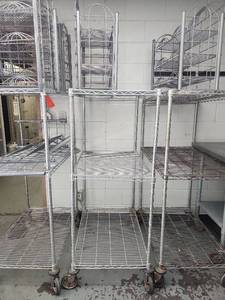 lot 6524 image: 3-Tier Rolling Metal Wire Storage Rack