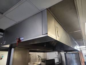lot 6537 image: Larkin Commercial Kitchen Exhaust Hood Model EO 9948