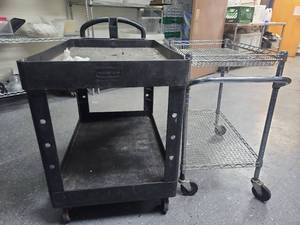 lot 6560 image: Rubbermaid Commercial Rolling Cart and Wire Rolling Cart