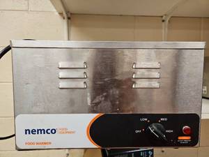 lot 7007 image: Nemco Commercial Food Warmer Model 6055A