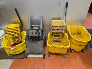 lot 7024 image: Rubbermaid Commercial Mop Buckets - Set of 4