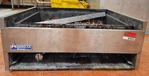 lot 7025 image: American Range Commercial Gas Charbroiler