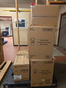 lot 7034 image: (8) Boxes of Coca-Cola 32oz Trademark Cups with (2) Boxes of Lids