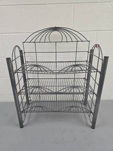 lot 7057 image: 3-Tier Packaged Food Wire Display Rack