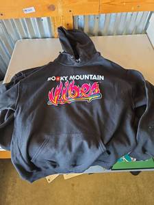 lot 7065 image: (2) Rocky Mountain Vibes Hoodies Black - Size LG