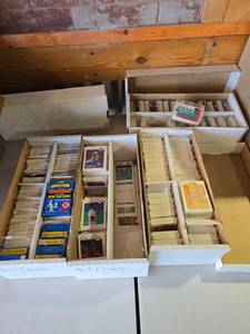 lot 7067 image: 1980s Baseball Card Collection with Home Run Kings Sets