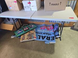 lot 7070 image: 6ft Lifetime Commercial Folding Table