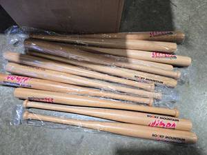lot 7107 image: Lot of (12) 18in Rocky Mountain Vibes Mini Baseball Bats