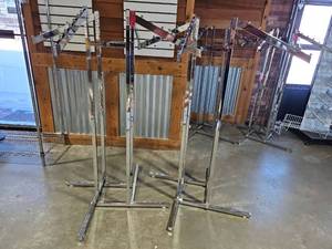 lot 7110 image: Chrome Retail Clothing Display Stands - Set of 2