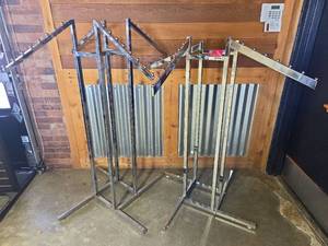 lot 7116 image: Chrome Retail Clothing Display Racks - Set of 2