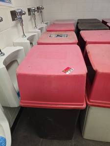 lot 7158 image: (4) Trash Cans With Double Sided Opening Lids