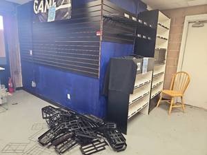 lot 7240 image: New Era Display Shelving Unit with Slatwall