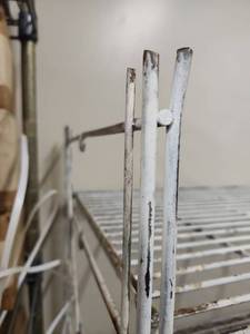 lot 6599 image: Metal Wire Storage Shelving Unit