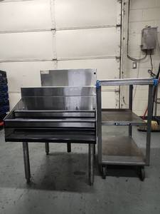lot 6606 image: Glastender DBA-24 Commercial Bar Display and Rolling Cart