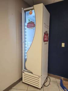 lot 6636 image: Stella Artois Commercial Display Refrigerator Model FROSTER-13-PVPH-STELLA