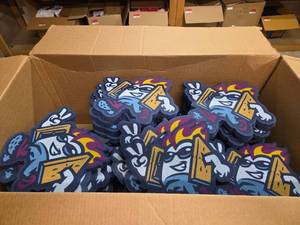 lot 7214 image: Bulk Lot of Rocky Mountain Vibes Mascot Toasty Foam Hands