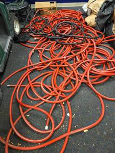lot 7271 image: Bulk Lot of 100ft Garden Hoses