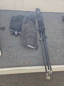 lot 7284 image: Professional Libec Camera Light Stand W Carry Bags