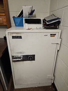 lot 7311 image: Major Safe  Drop In Safe with Yale Lock Model A-42666.&nbsp