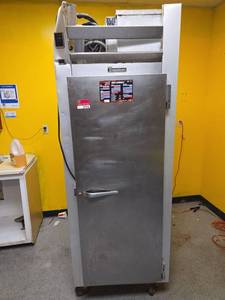 lot 7316 image: Traulsen Commercial Refrigerator Model G1201