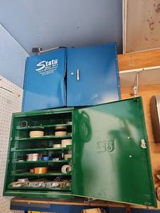 lot 2550 image: Contents of Wall Including (2) State Industrial Cabinets, Storage Compartments, Organizers, and More