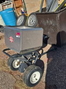 lot 2561 image: Spyker Pull-Behind SeedFertilizer Spreader
