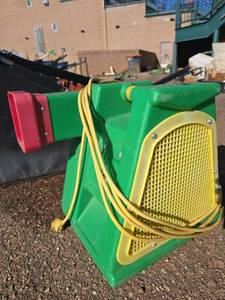 lot 2565 image: B-Air Bear Power BP-2 Professional Blower Fan