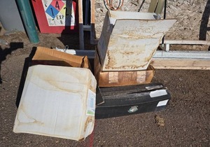 lot 2567 image: Bulk Lot of Netting And Screen