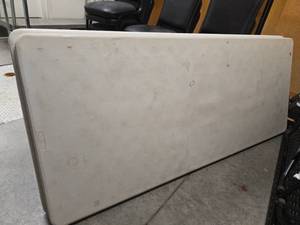 lot 2750 image: Lifetime 6ft Folding Tables - Set of 2