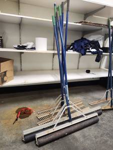 lot 2793 image: Midwest Rake Professional Landscape Rakes and Rollers - Set of 6