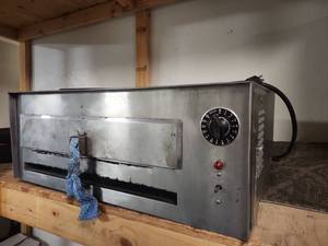 lot 6754 image: Wisco JJ560 Commercial Conveyor Toaster
