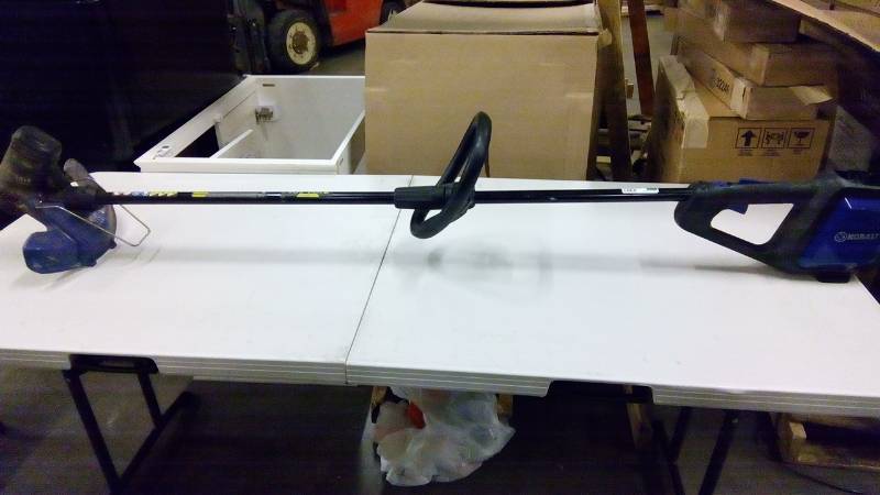 lot 4301 image: Kobalt 40v Cordless String Trimmer