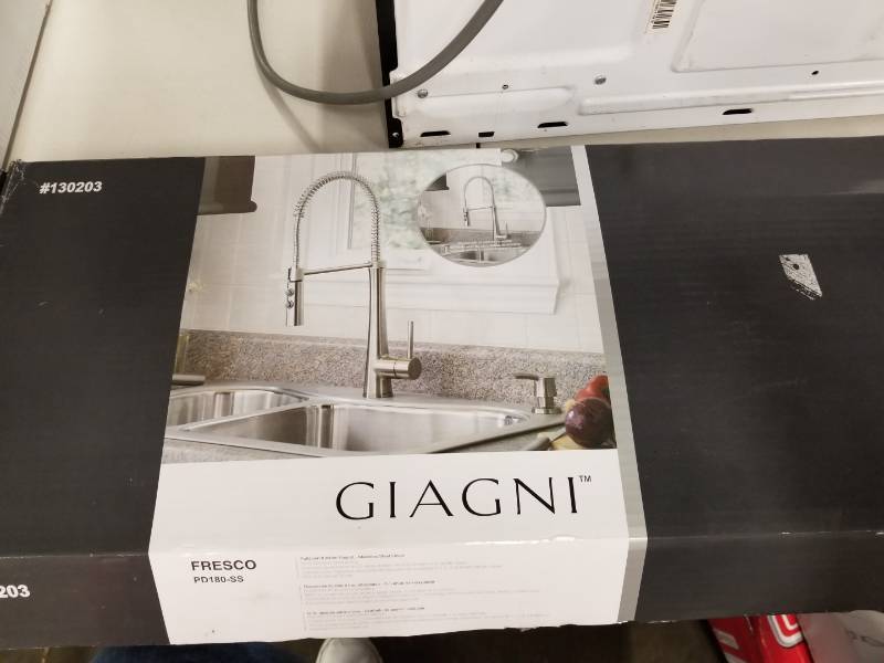 Giagni Fresco Stainless Steel Pull Down Kitchen Faucet Tools