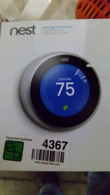 lot 4367 image: Nest Learning Thermostat, Size One Size - Metallic