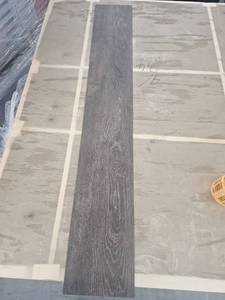 lot 39550 image: 36.25 Square Feet of Aspecta Mason Oak-Pumice Flooring, 7.25x48 Inch Planks