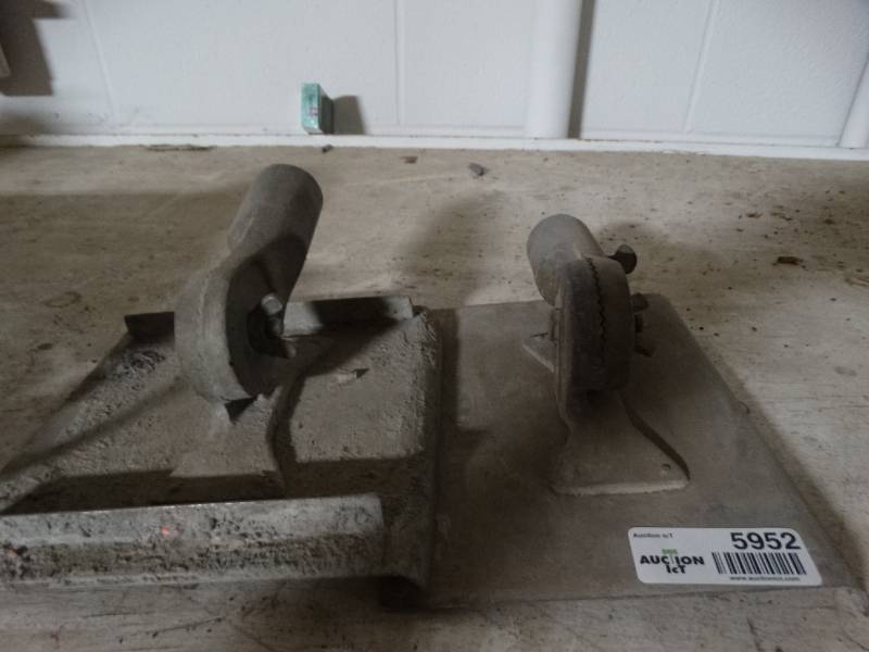lot 5952 image: 2 cement finishing tools